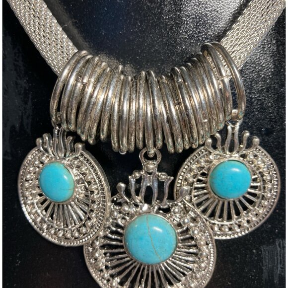 Fashion Chunky Silver Tone Necklace with Filigree Faux Turquoise Pendants - Picture 2 of 3